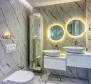 Impressive light and bright villa in popular Rovinj - pic 52
