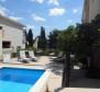 Appartement avec piscine sur le très populaire Ciovo - pic 20