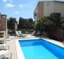 Apartmenthaus mit Swimmingpool am beliebten Ciovo - foto 25