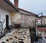 Appart-maison à 500m de la mer à Rovinj, pour adaptation - pic 4