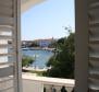 Apartmánový dům na 1. linii k moři v oblasti Zadaru - pic 3