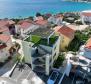 Новые апартаменты в Севиде в эксклюзивной резиденции с бассейном у моря, в 100м от пляжа - фото 5