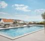 Terrain urbain unique avec permis de construire prêts pour 6 villas de luxe dans la région de Trogir - pic 5