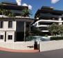 Villa modernisée dans un nouveau complexe de luxe fermé avec piscine, garage, concierge, espace bien-être - pic 2