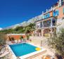 Fantastique propriété avec vue panoramique sur la mer sur la Riviera d'Omis, à 500 mètres de la mer - pic 9
