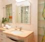Dvoupodlažní apartmán ve vile v Opatiji, s výhledem na moře, 150 metrů od moře - pic 12