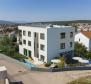 Complexe d'appartements neufs à Krk, avec vue sur la mer, à 600 mètres de la mer 