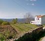 Detached house in Motovun area with a panoramic view 