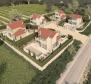 Cinq nouvelles villas de style traditionnel à Tinjan 
