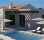 Modern one-story new villa with swimming pool, Svetvincenat area - pic 2