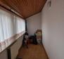 Nagy lehetőségeket rejtő beköltözhető ház Zminjben - pic 18