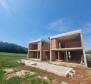 Dvě nové moderní připojené vily jsou na prodej společně, oblast Poreč - pic 9