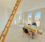 Csúcsminőségű, bútorozható apartman panorámás kilátással és közel a tengerhez Lovranban - pic 11