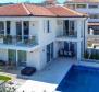 Nouvelle villa de luxe à Malinska-Dubašnica, avec vue sur la mer - pic 2