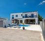Komfortní moderní vila s bazénem v Marcana - krásná nemovitost ke koupi! - pic 14