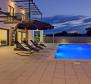 Комфортабельная современная вилла с бассейном в Марчане - прекрасная недвижимость на продажу! - фото 55