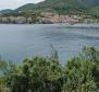 Építési terület Korcula szigetén - 1. vonal a tengerhez 