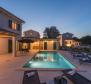 Luxury villa with swimming pool in Barban - pic 2