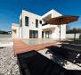 Modern semi-detached house with pool near the sea and yachting marina in Pomer, Medulin - pic 2