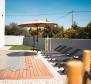 Modern semi-detached house with pool near the sea and yachting marina in Pomer, Medulin - pic 20