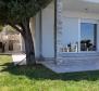 Apartment with sea views and garage in Banjol, Rab, 200 meters from the sea - pic 8