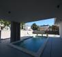 Luxury semi-detached villa with sea view in Pula suburbs, with sea views - pic 21