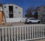 Két hálószobás apartman Zadar környékén, 25 méterre a strandtól - pic 5