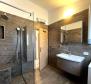 Отличный пентхаус с 3 спальнями на Чиово, Трогир, в 100 метрах от моря - фото 20