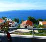 Appartement de deux chambres avec magnifique vue mer dégagée sur la péninsule de Ciovo, à 80 m de la plage 