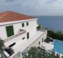 Wunderschöne Villa in 1. Linie an der Riviera von Omis - foto 2