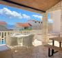 Villa jumelée à Bol sur l'île de Brac à seulement 300 mètres de la mer avec piscine - pic 2