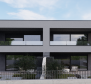 Nowe nowoczesne mieszkanie o powierzchni 72 m2 na parterze z ogrodem w Liznjan - pic 4
