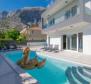 Neugebaute Villa mit Pool über dem romantischen Baska Voda - foto 5