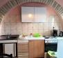 Attractive house with 6 apartments for sale in Meduliun just 200 meters from the sea! - pic 23