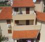 Apartment house with 5 residential units in Valbandon, Fazana! 