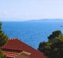 Villa on Hvar just 100 meters from the sea - pic 3