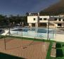 Impressive villa under construction in Vodnjan - pic 2