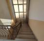 Spacious house of 673 m2 with sea view in Nova Veruda, Pula, just 200 meters from the sea - pic 9