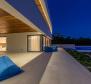Fantastique villa en bord de mer d'architecture moderne sur la Riviera de Karlobag avec piscines intérieure et extérieure ! - pic 89