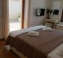 Vila s bazénem na prodej v Žbandaj, Poreč - pic 19