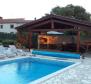 Nice stone house 225m2, Vodnjan - pic 21