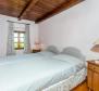 Altes Steinhaus auf großem Grundstück, Krk - foto 26