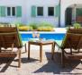 Mini-Hotel aus drei Häusern mit einem Pool in der Natur der Insel Krk - foto 16
