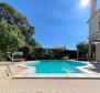 Villa pour mini-hôtel avec 12 chambres et une piscine, Bale - pic 4