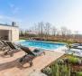Luxury stone villa in Poreč with distant Adriatic sea views - pic 7
