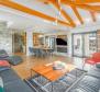Luxury stone villa in Poreč with distant Adriatic sea views - pic 17