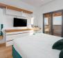 Luxury stone villa in Poreč with distant Adriatic sea views - pic 30