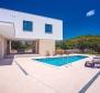 Astonishing modern design villa in Split region - pic 3