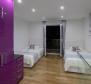 Moderní apart-vila se 4 apartmány jen 50 metrů od moře - pic 13