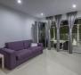 Moderní apart-vila se 4 apartmány jen 50 metrů od moře - pic 31